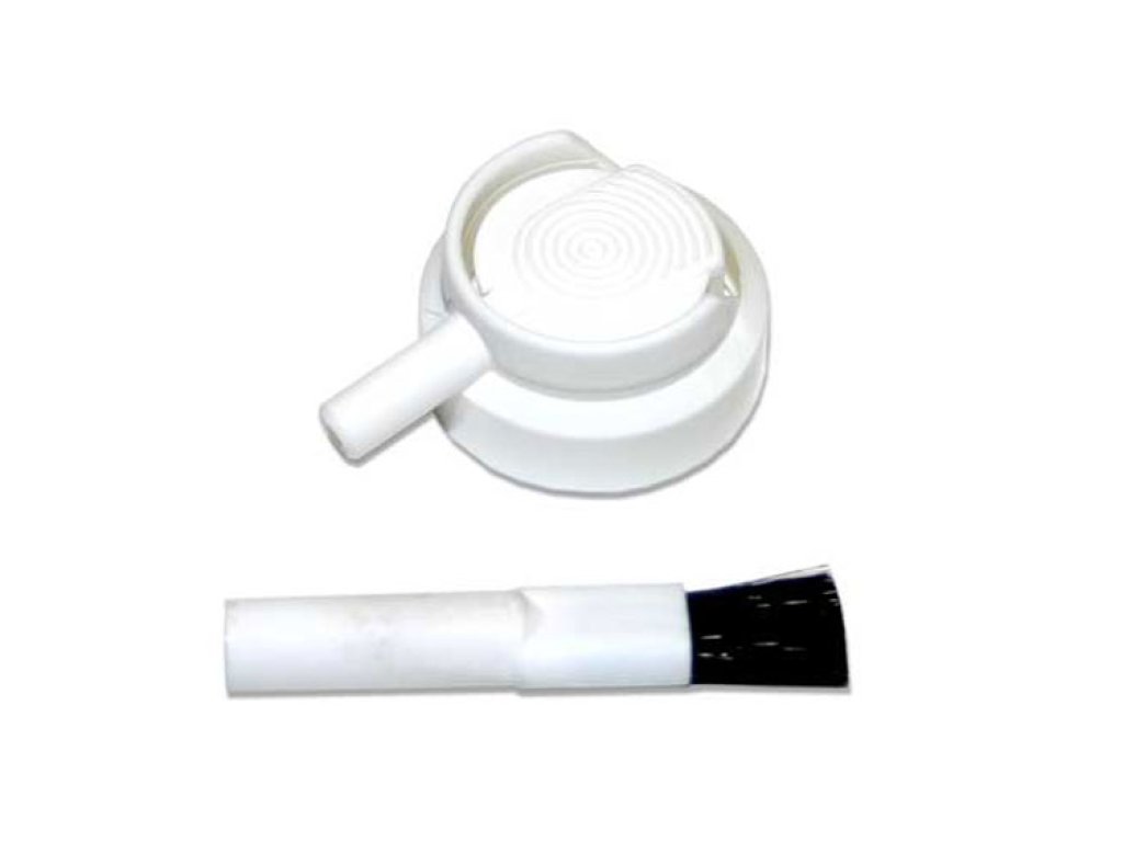 Tryska s kartáčkem pro FLUX REMOVER.